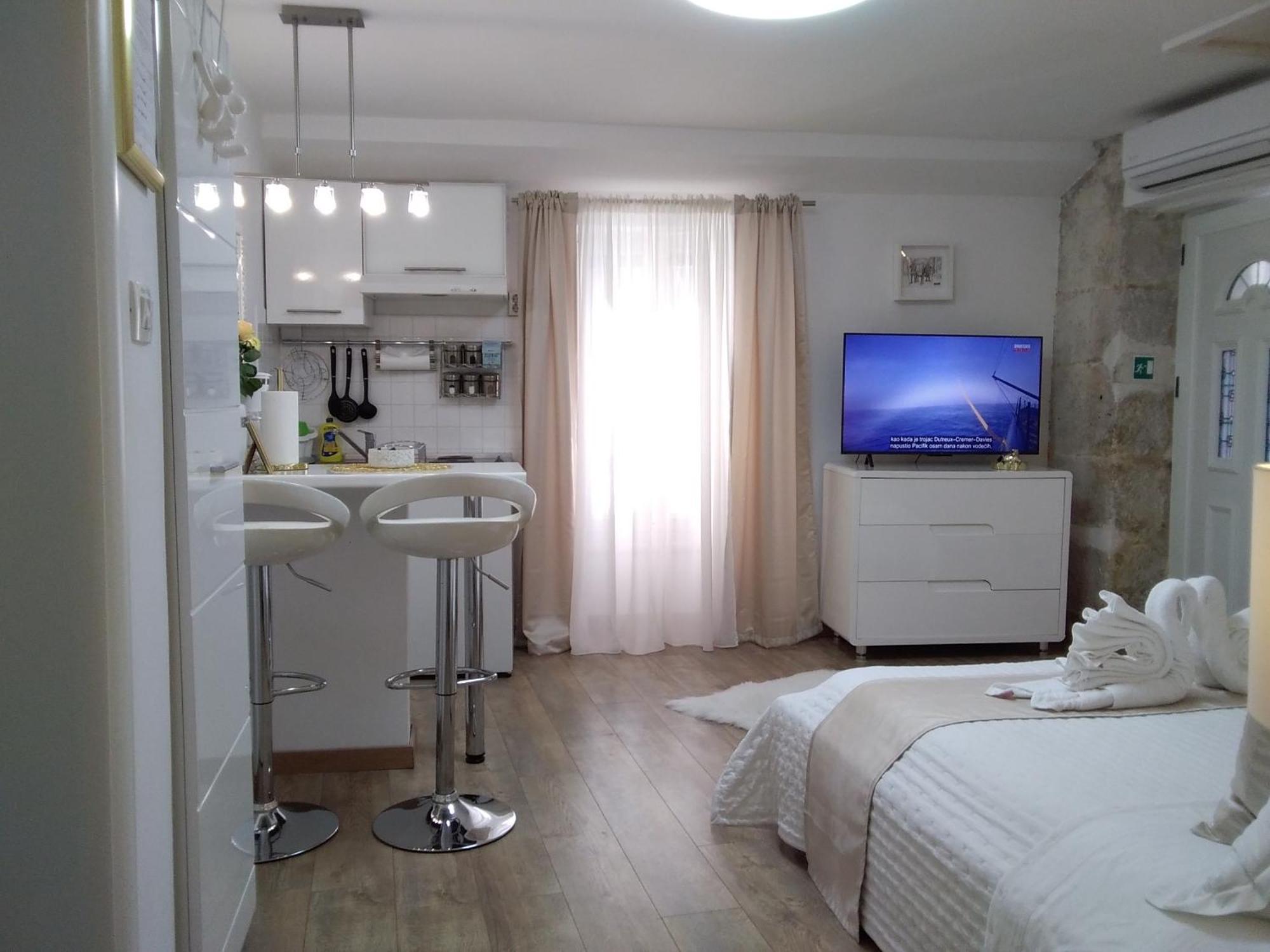 Private Apartments In Diocletians Palace Split Exterior foto